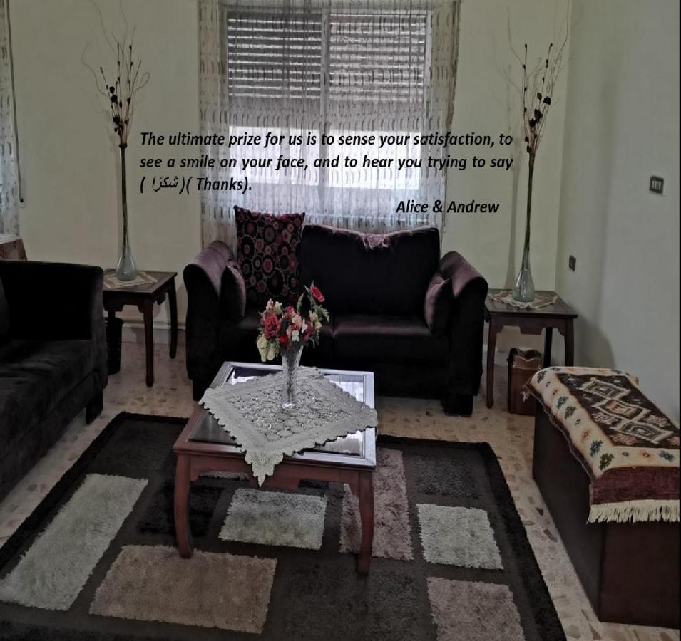 Alice & Andrew Apt. Few Steps To Madaba Old City Center المظهر الخارجي الصورة